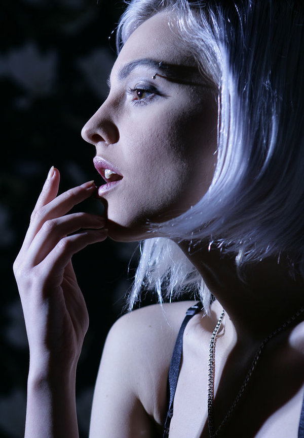 Фатима, 21